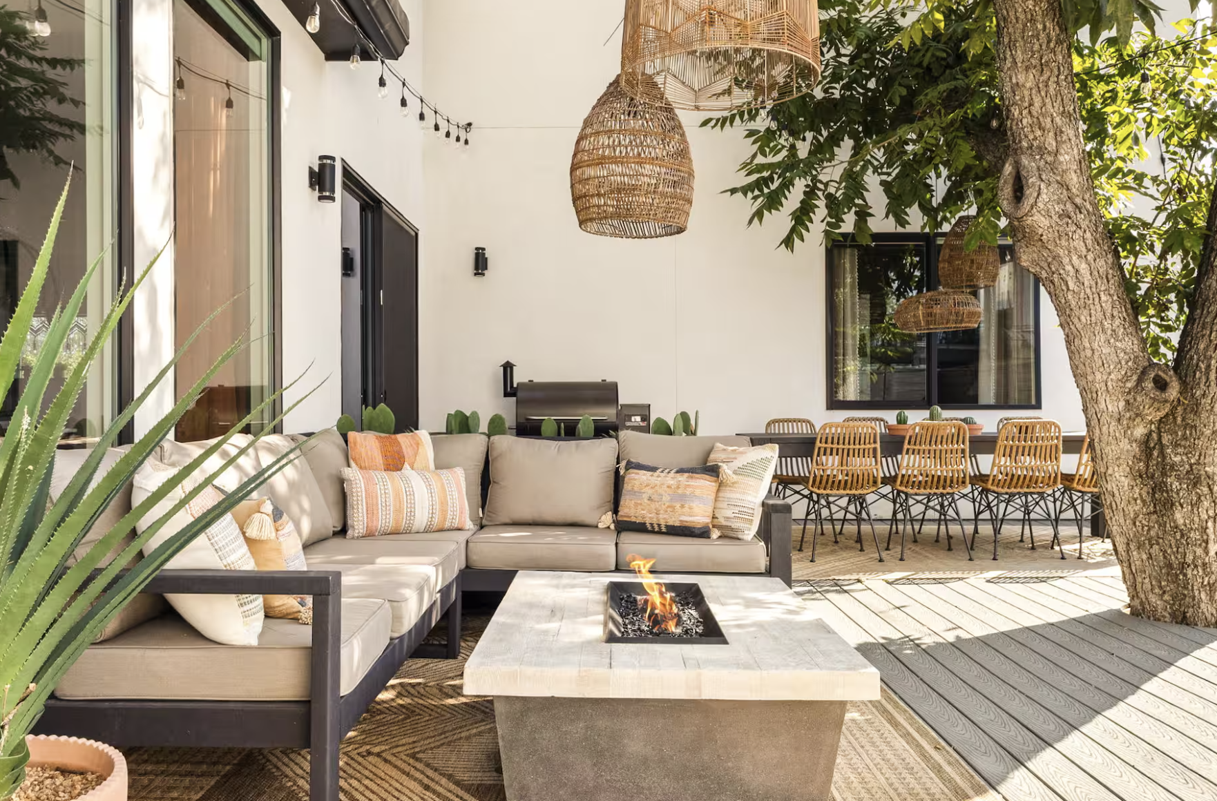 Carrie + Jarretts Airbnbs