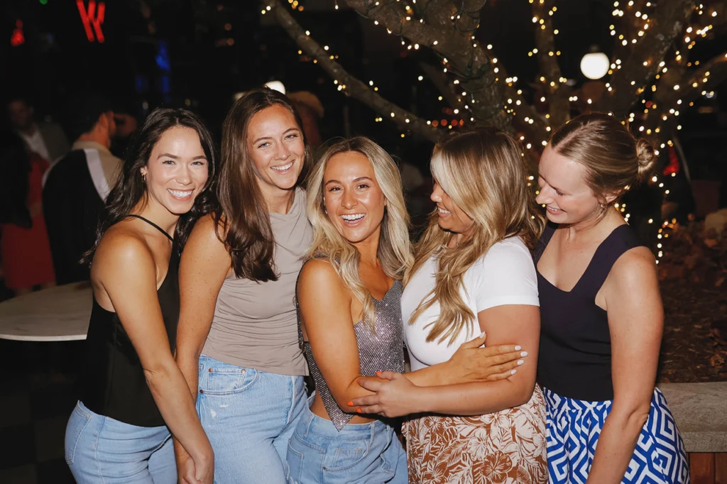 bachelorette group at la Jackson rooftop
