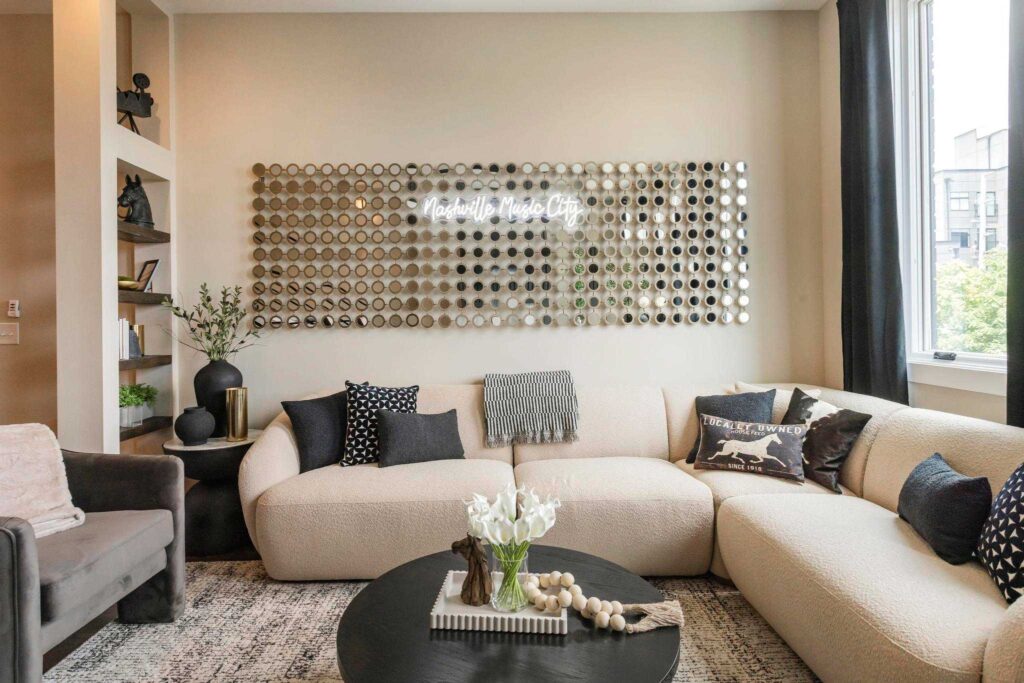 nashville bachelorette airbnb