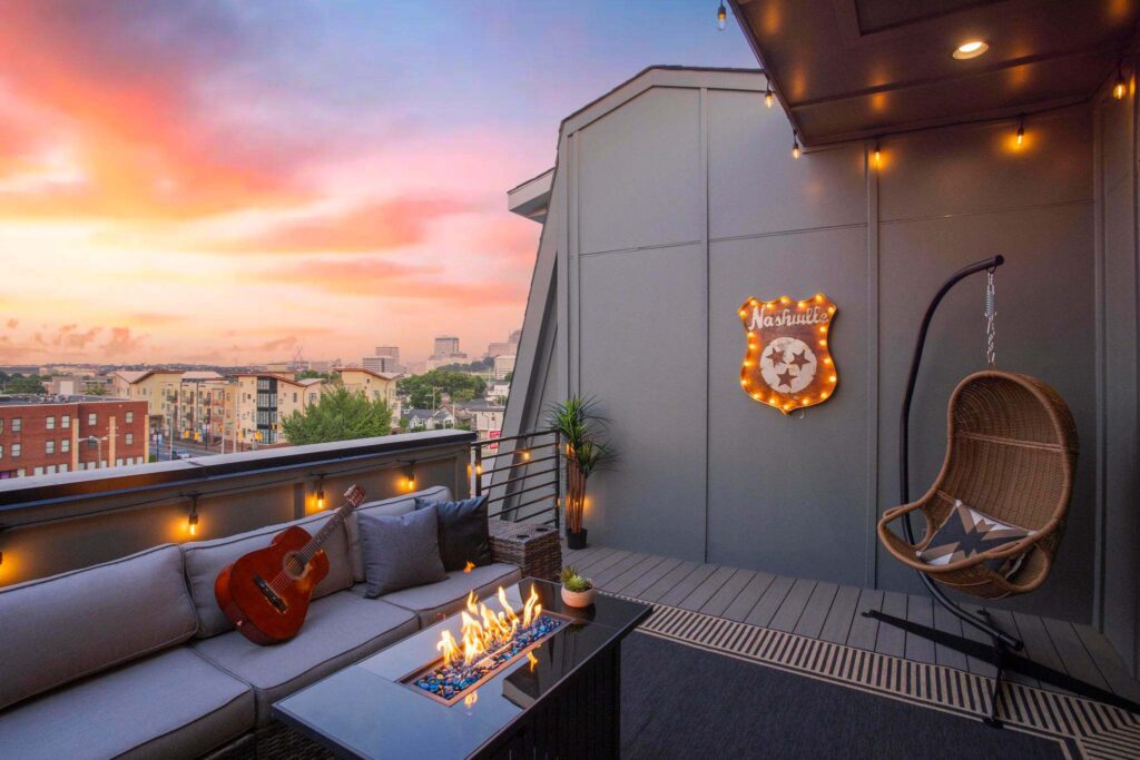 nashville bachelorette airbnb