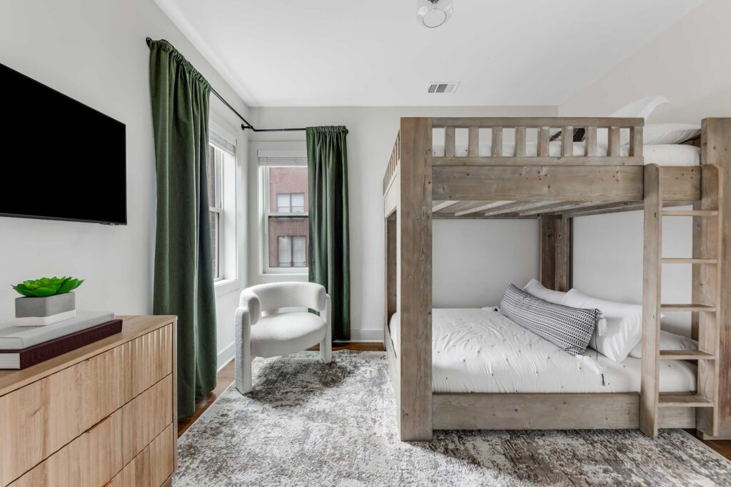 Nashville bachelorette airbnb