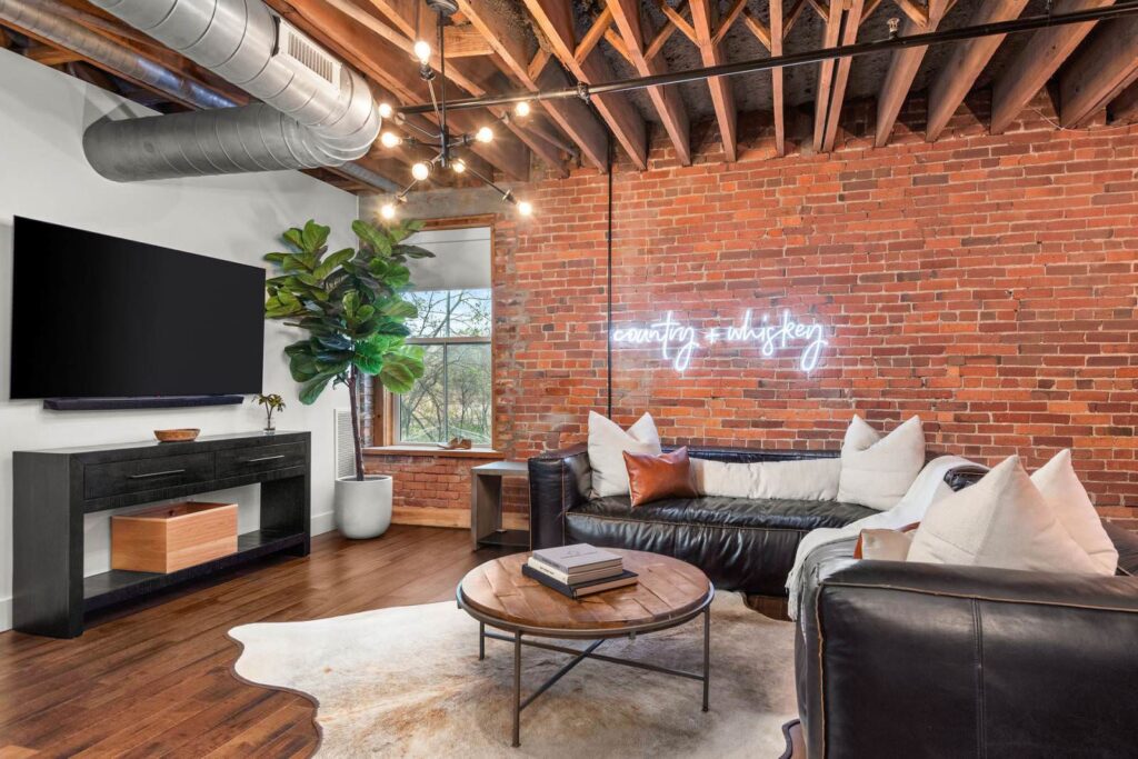 nashville bachelorette airbnb