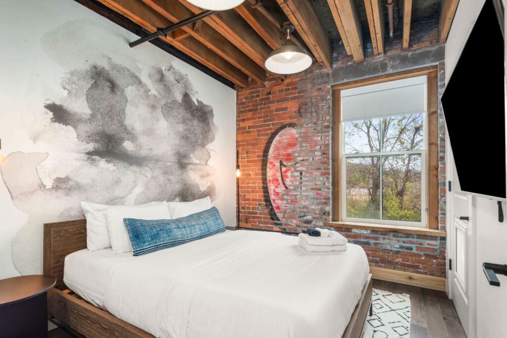 nashville bachelorette airbnb