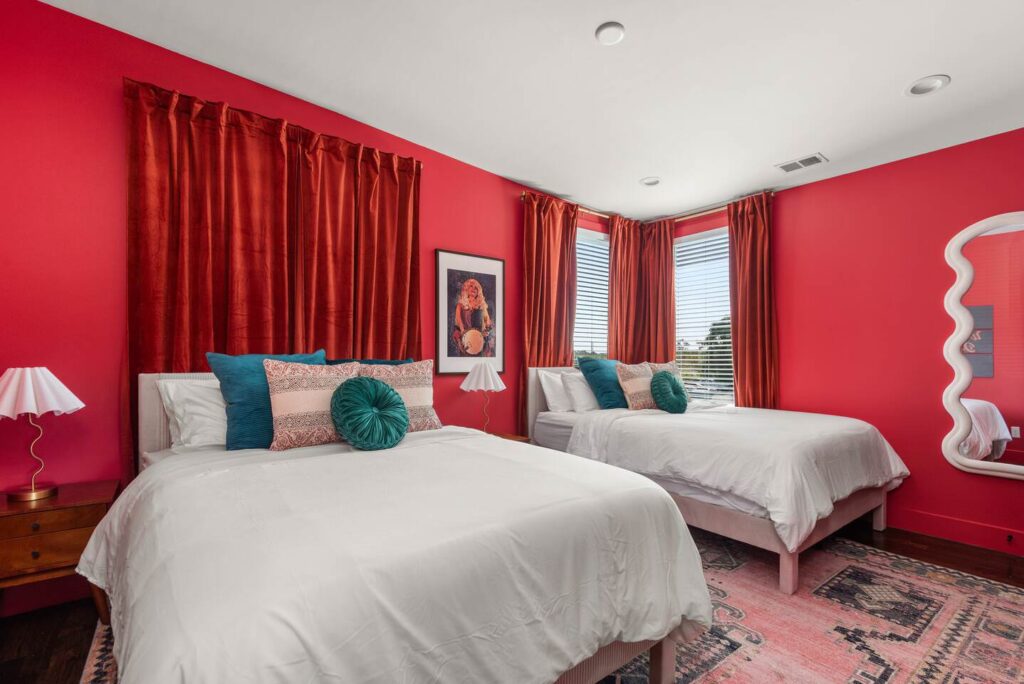 nashville bachelorette airbnb